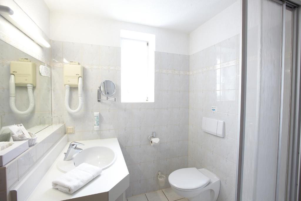 Hotel Rose Bebra Quarto foto